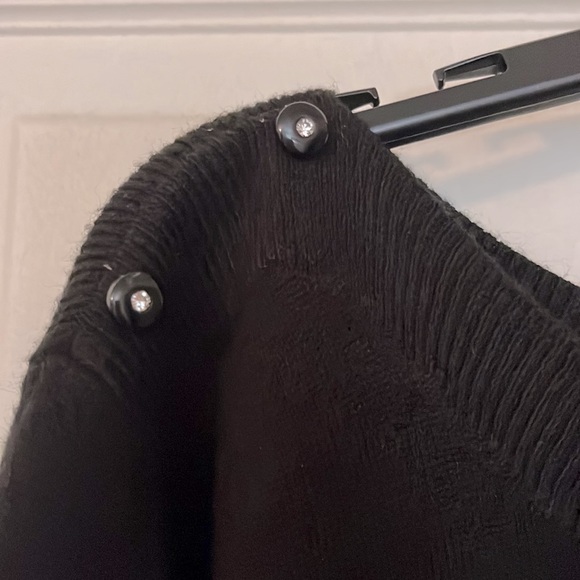 WOMEN’S PLUS SIZE BLACK SWEATER : SIZE 3X - Picture 2 of 3